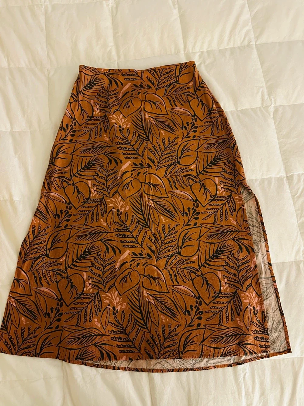 Marine Layer Summer 2022 Women’s Floral Midi Skirt (Style #10163)
